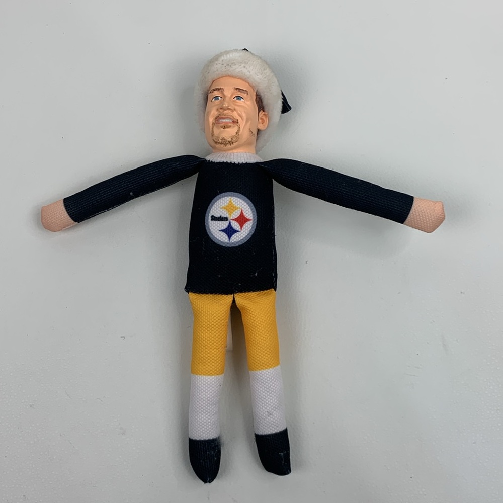 Forever Collectibles Black Yellow Pittsburgh Steelers Big Ben Elf Doll